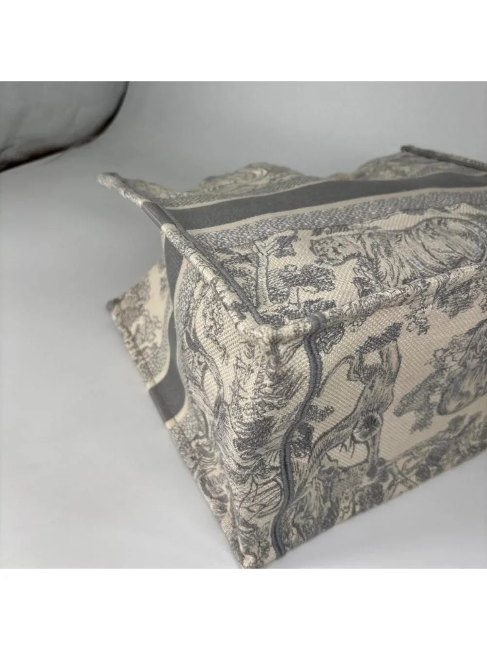Dior Book Tote White
